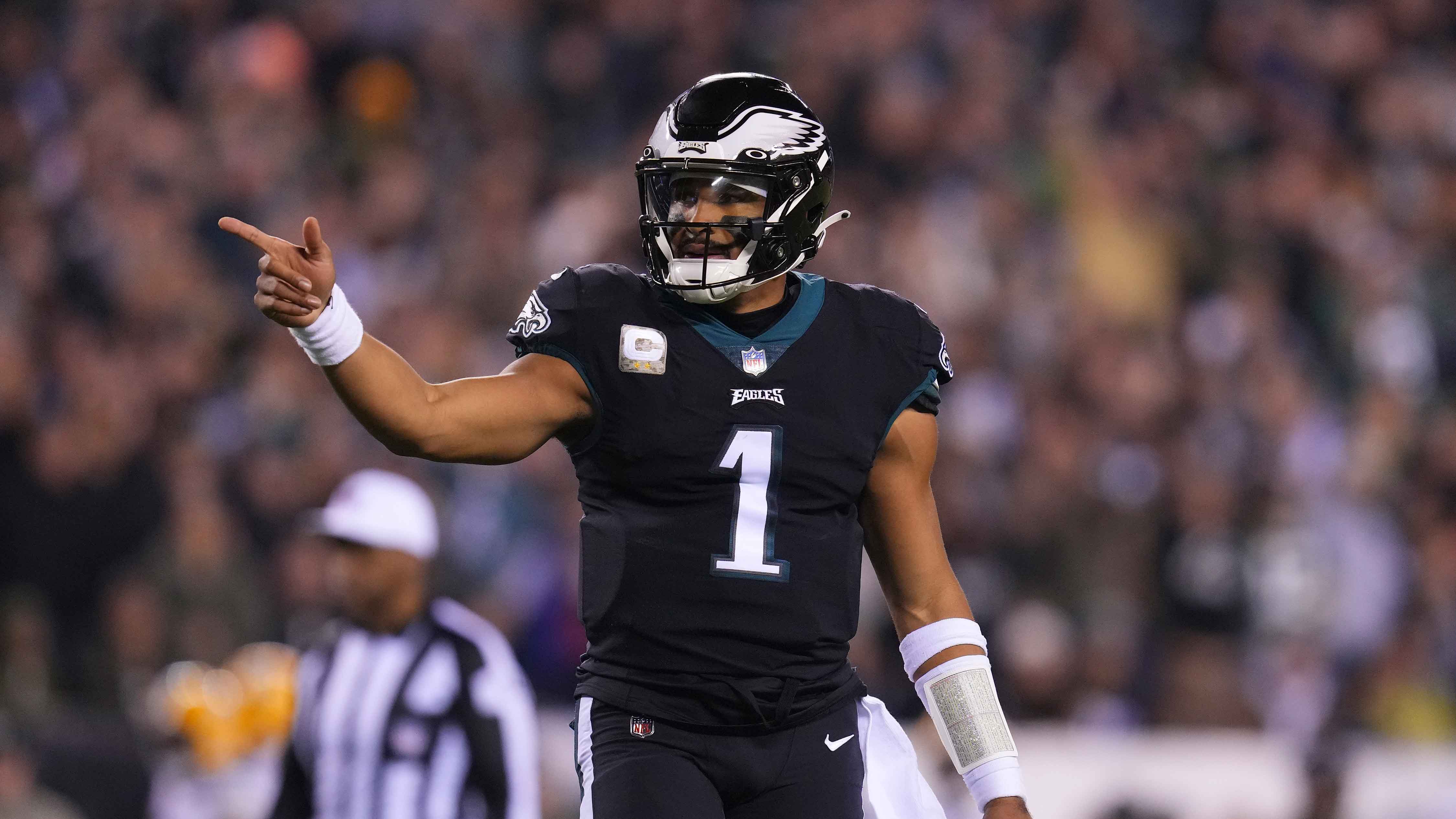 Jalen Hurts' insane first half vs. Packers has never been done in