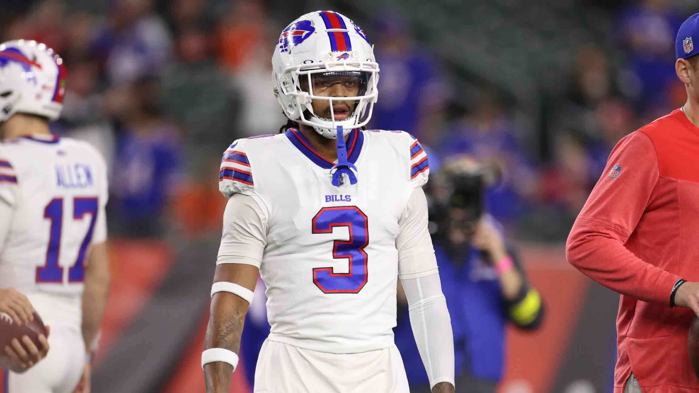 Bills S Damar Hamlin attends Sunday's Divisional Round matchup versus  Bengals