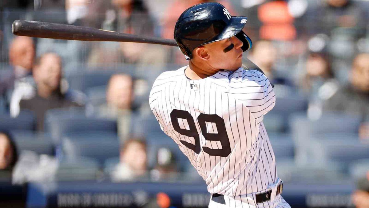 Fan wears 'Arson Judge' jersey to Yankees-Giants game – NBC Sports