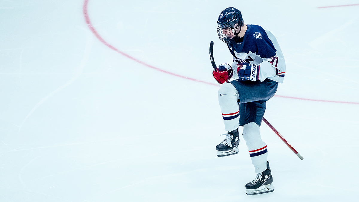 Flyers prospect Cutter Gauthier is 'back in the zone' and starting to live  up to his draft pick pedigree - The Athletic