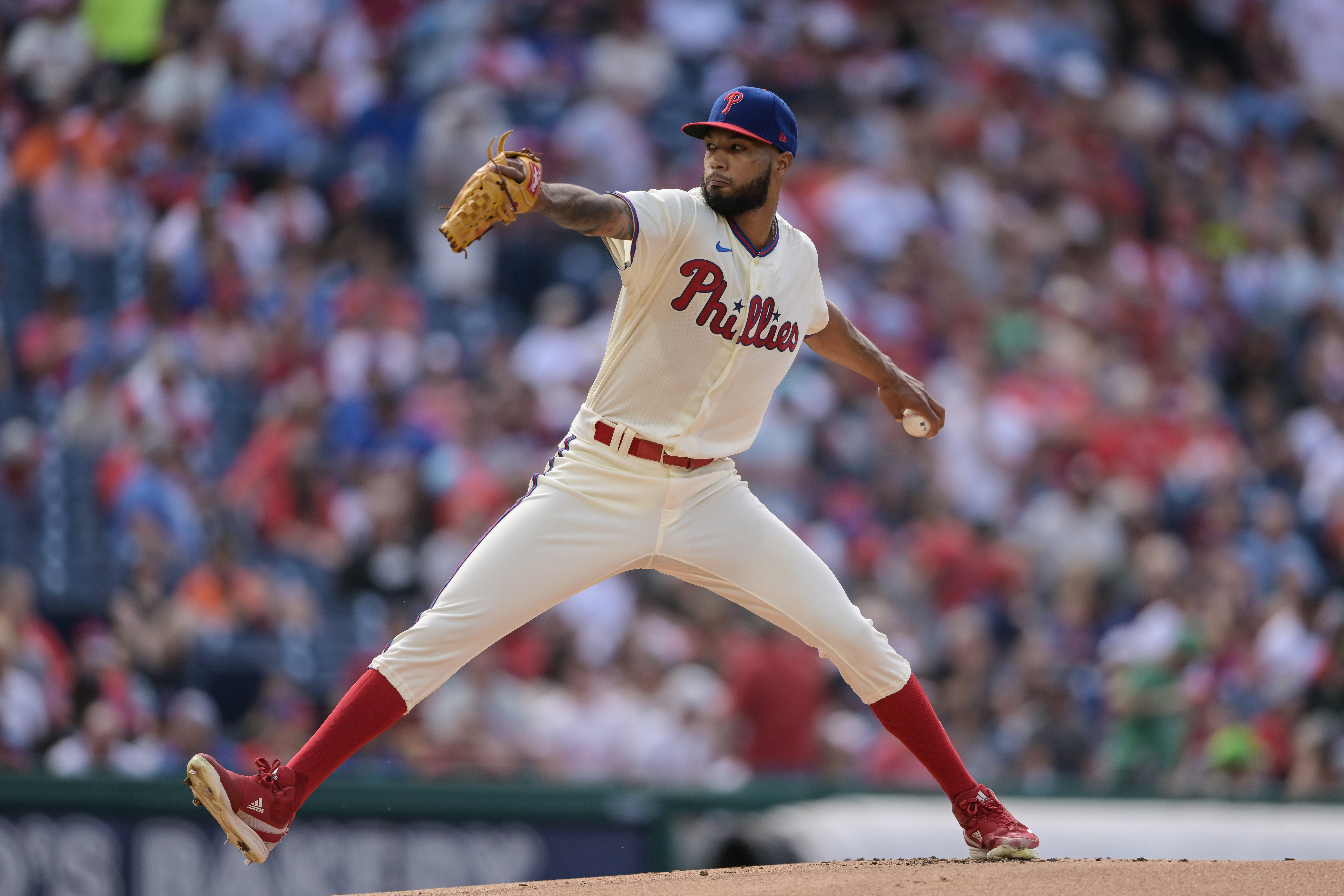 With Deadline Approaching, Philadelphia Phillies Must Add Pitching