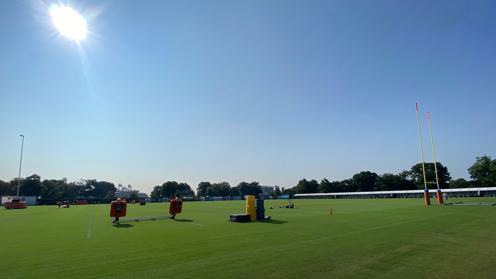 Philadelphia Eagles Training Camp Day 1 Observations: Sloppy Play, But  Rookie Duo Shines - Sports Illustrated Philadelphia Eagles News, Analysis  and More