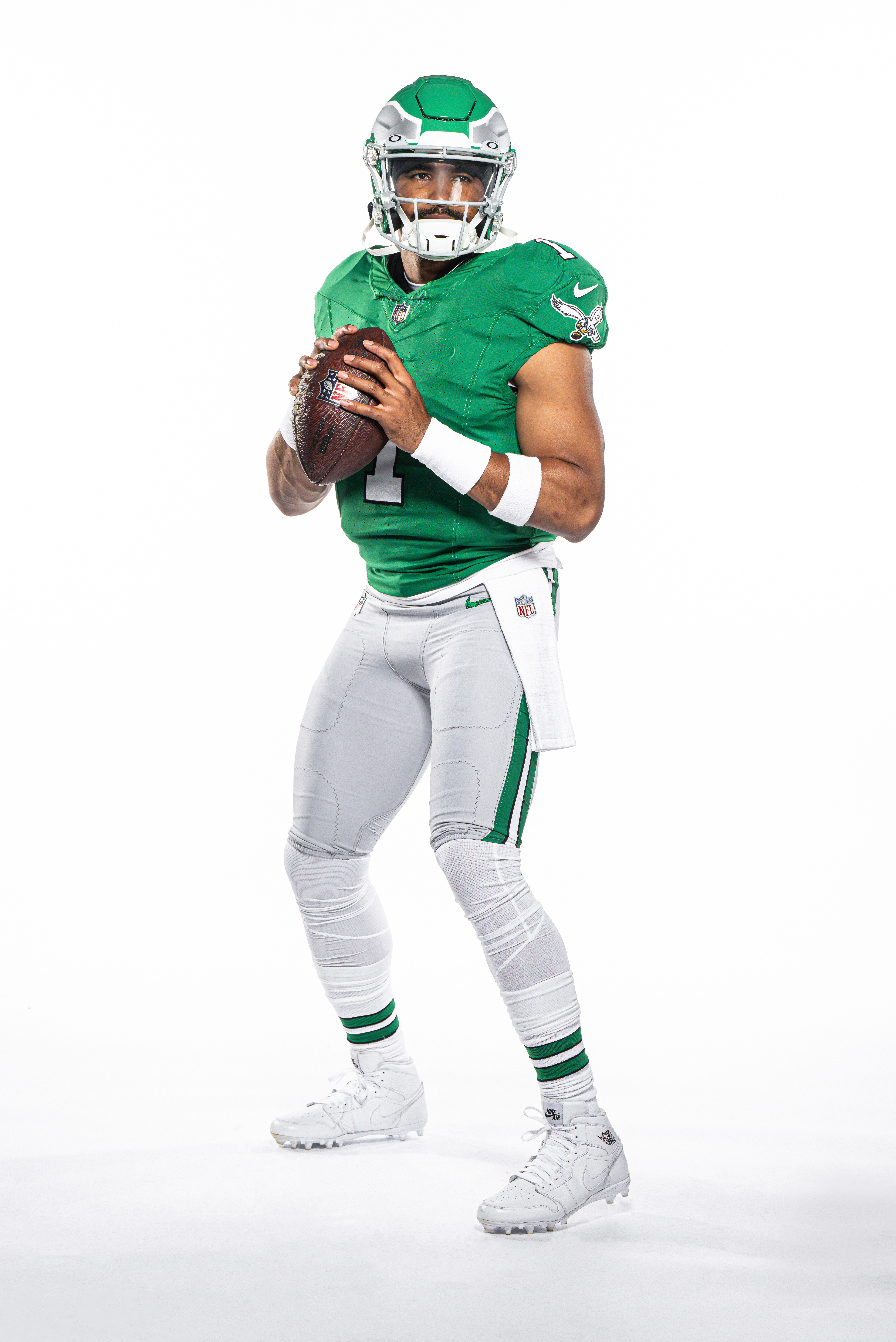 Eagles' kelly green throwback uniforms can return thanks to NFL alternate  helmet rule change