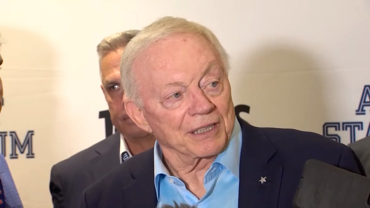 Jerry Jones provides color on why Dallas Cowboys selected John