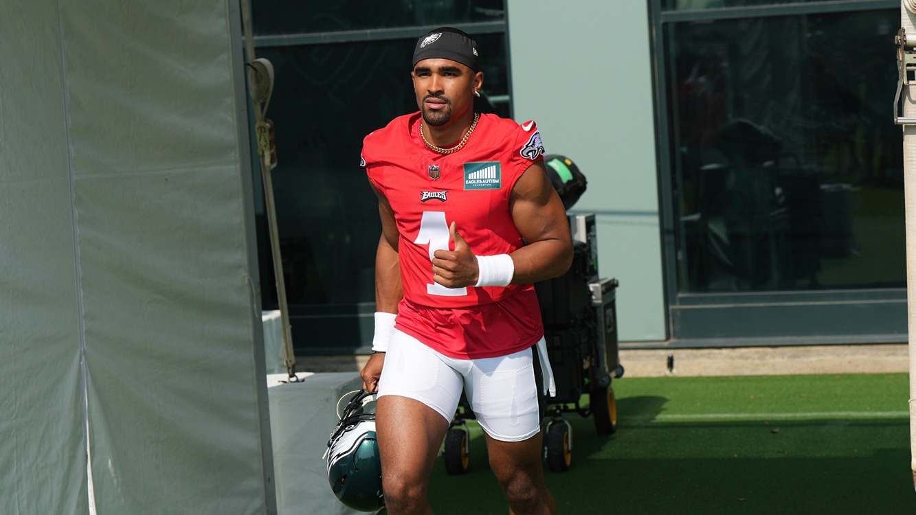 Eagles training camp: Why A.J. Brown says “nobody cares” that Jalen Hurts  is No. 3 on the NFL Top 100 – NBC Sports Philadelphia