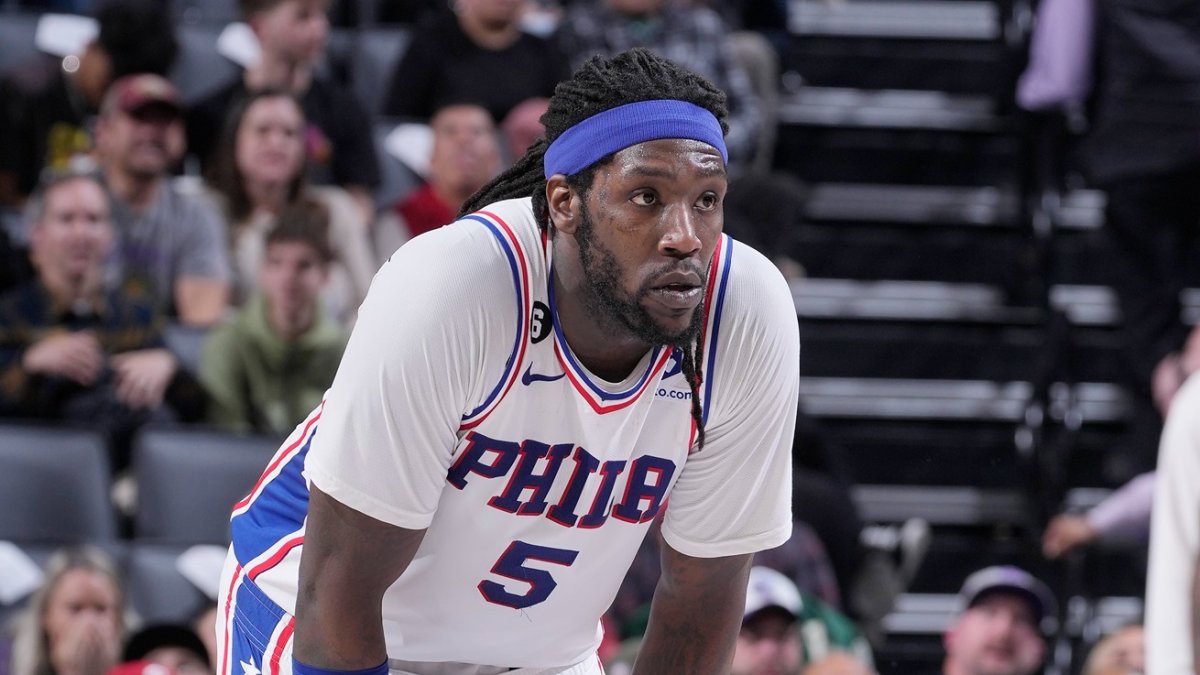 Report: Montrezl Harrell declines player option with Sixers