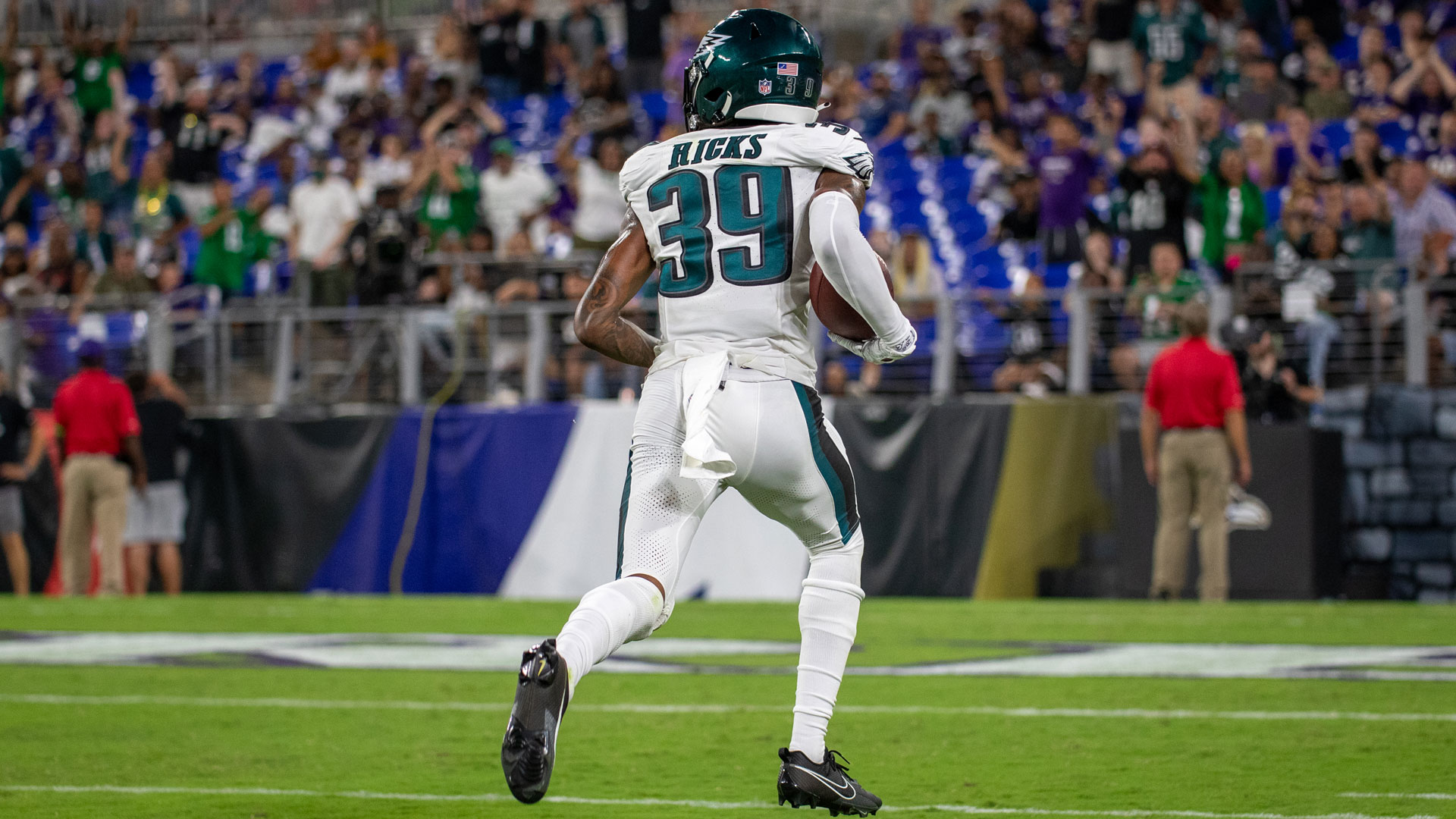 Eagles-Jaguars final score: Haason Reddick and Miles Sanders fuel