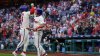 Phillies power through the wind and rain for another tight win over Mets