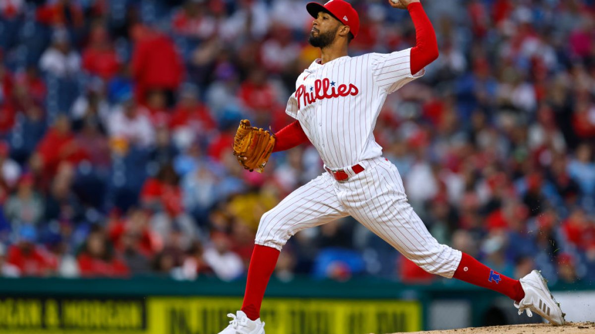 Aaron Nola of the Philadelphia Phillies in action against the Atlanta  News Photo - Getty Images