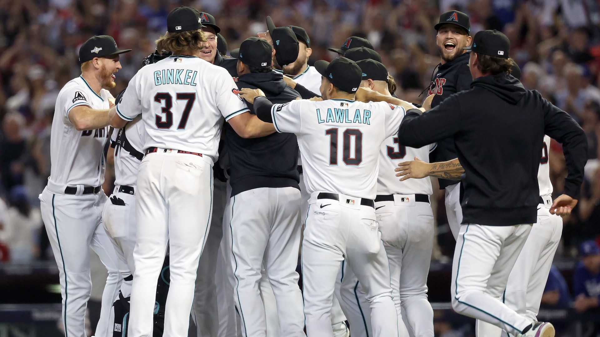 Acuña becomes first 40-70 player as Braves beat Cubs 6-5 in 10 innings