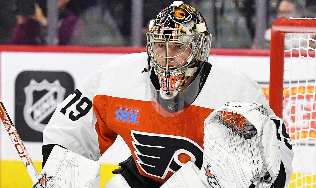 Flyers' Carter Hart exits vs. Sabres with mid-body injury – NBC Sports Philadelphia