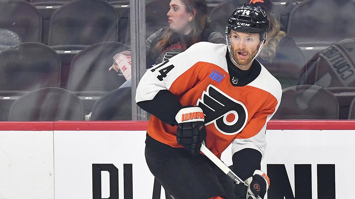 Sean Couturier, defenseman? No, but his presence to Flyers is felt – NBC  Sports Philadelphia