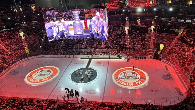 Flyers alumni game