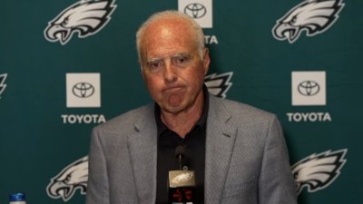 Eagles owner Jeffrey Lurie is asked about decision to retain Nick Sirianni