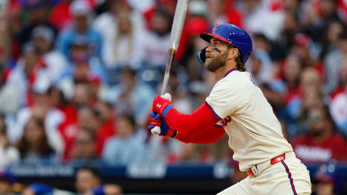 Thompson says Harper's day off was planned after day of scary fall – NBC Sports Philadelphia