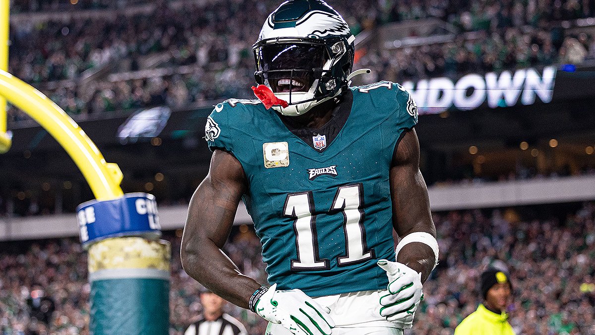 Eagles make A.J. Brown highest-paid wide receiver in NFL history