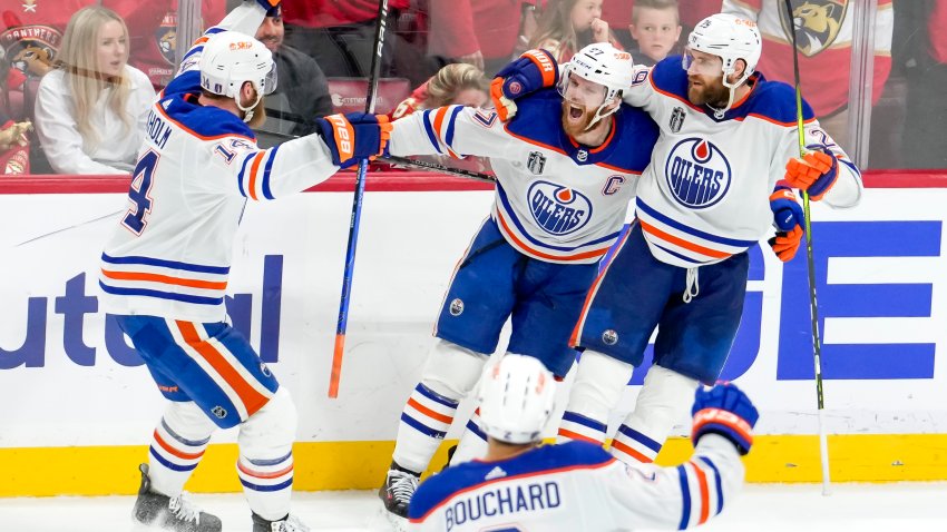 SUNRISE, FL – JUNE 18:  Edmonton Oilers win game 5 and the series heads back to Edmonton during the NHL Stanley Cup Finals, Game 5 between the Florida Panthers  and Edmonton Oilers on June 18th, 2024 at Amerant Bank Arena in Sunrise, FL. (Photo by Andrew Bershaw/Icon Sportswire via Getty Images)