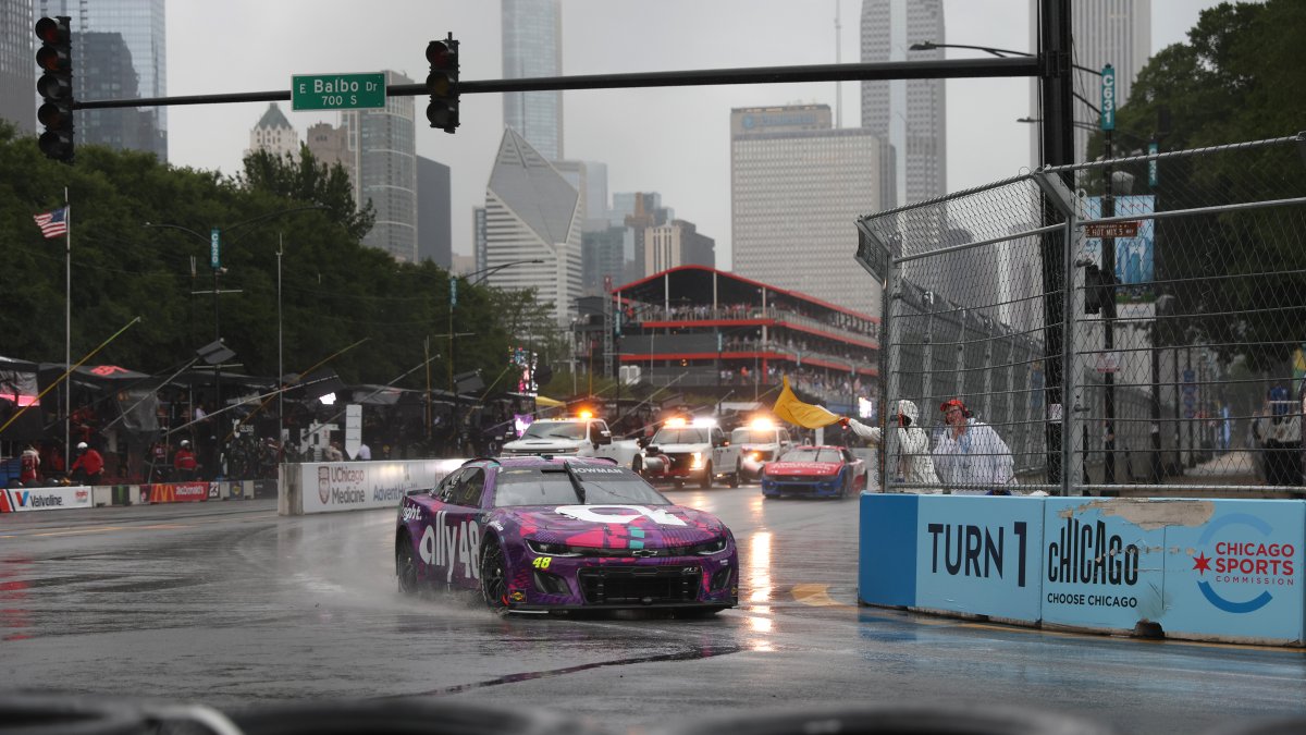 Alex Bowman wins 2024 NASCAR Chicago Street Race NBC Sports Philadelphia