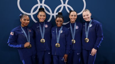 Team USA rallies around Simone Biles after she clinches 5th Olympic gold medal