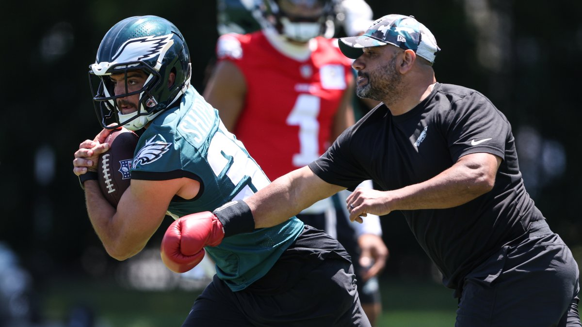 Eagles notebook: Will Shipley’s toughness, Axe Man Jr. and more