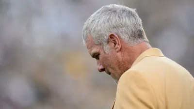 Brett Favre reveals Parkinson's diagnosis