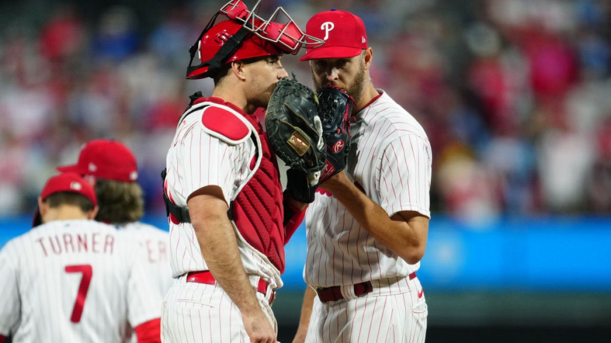 Phillies Stun Diamondbacks with Late-Inning Heroics and Rojas Injury Update Phillies back atop MLB's overall standings — will they land the 1-seed?