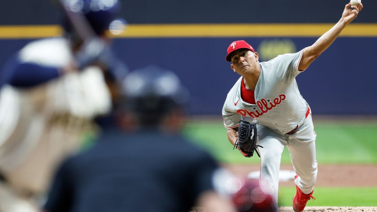 Ranger Suarez out of form again as Phillies lose first game of big series – NBC Sports Philadelphia