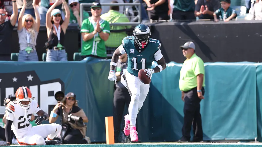 PHILADELPHIA, PENNSYLVANIA – OCTOBER 13: A.J. Brown #11 of the Philadelphia Eagles celebrates scoring a touchdown against the Cleveland Browns during the second quarter at Lincoln Financial Field on October 13, 2024 in Philadelphia, Pennsylvania. (Photo by Elsa/Getty Images)