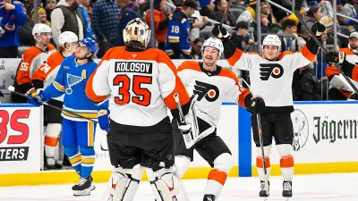 Aleksei Kolosov, Joel Farabee