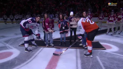 Flyers, Blue Jackets honor family of Johnny and Matthew Gaudreau before game