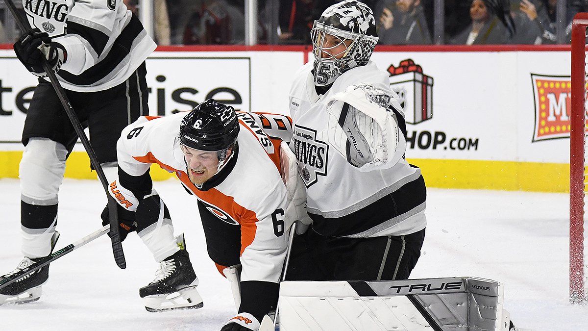 Flyers lose 3rd straight, fall to 2-5-1 in December