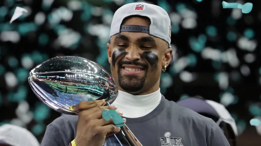 Football – NFL – Super Bowl LIX – Philadelphia Eagles v Kansas City Chiefs – Caesars Superdome, New Orleans, Louisiana, United States – February 9, 2025 Philadelphia Eagles’ Jalen Hurts celebrates with the Vince Lombardi Trophy after winning Super Bowl LIX 
