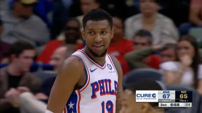 Sixers knock down four consecutive 3-pointers to briefly take lead over Pelicans