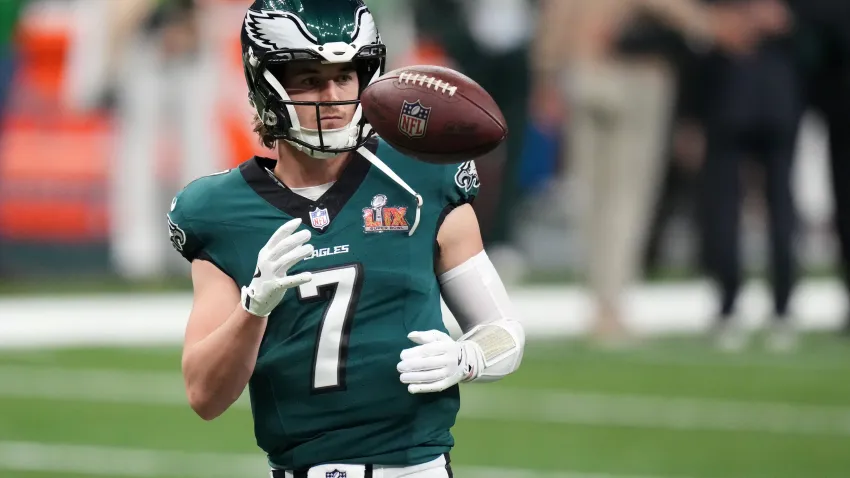 Feb 9, 2025; New Orleans, LA, USA; Philadelphia Eagles quarterback Kenny Pickett (7) practices before Super Bowl LIX against the Kansas City Chiefs at Caesars Superdome. Mandatory Credit: Kirby Lee-Imagn Images