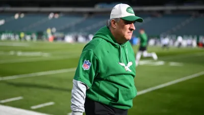 Can Vic Fangio and the Eagles avoid a drop-off on defense?