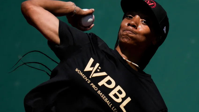 Mo’ne Davis throws during the first day of tryouts for the Women’s Professional Baseball League, Friday, Aug 22, 2025, at the Washington Nationals Youth Baseball Academy in Washington.