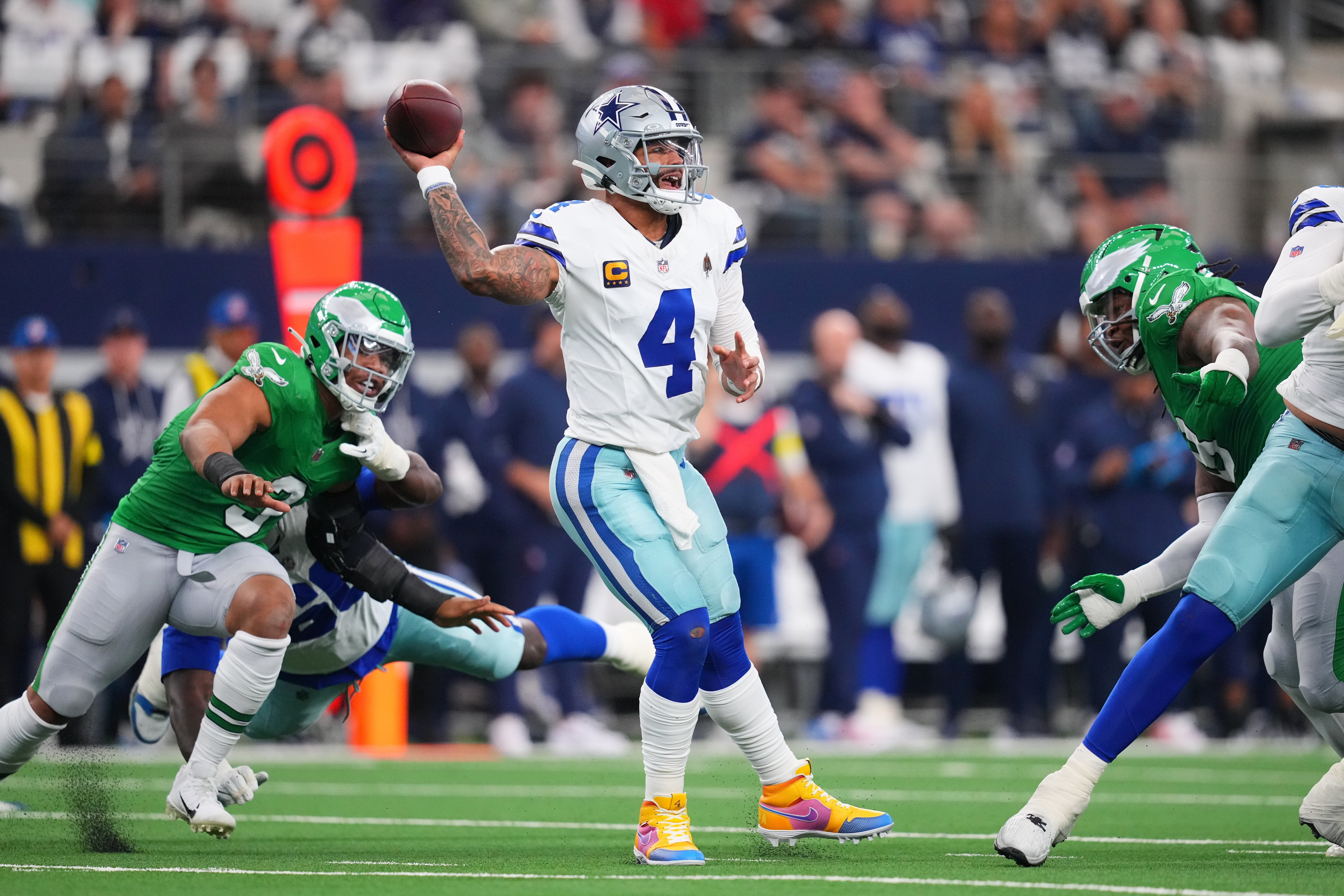 Cowboys vs Eagles betting guide: Odds, props & picks