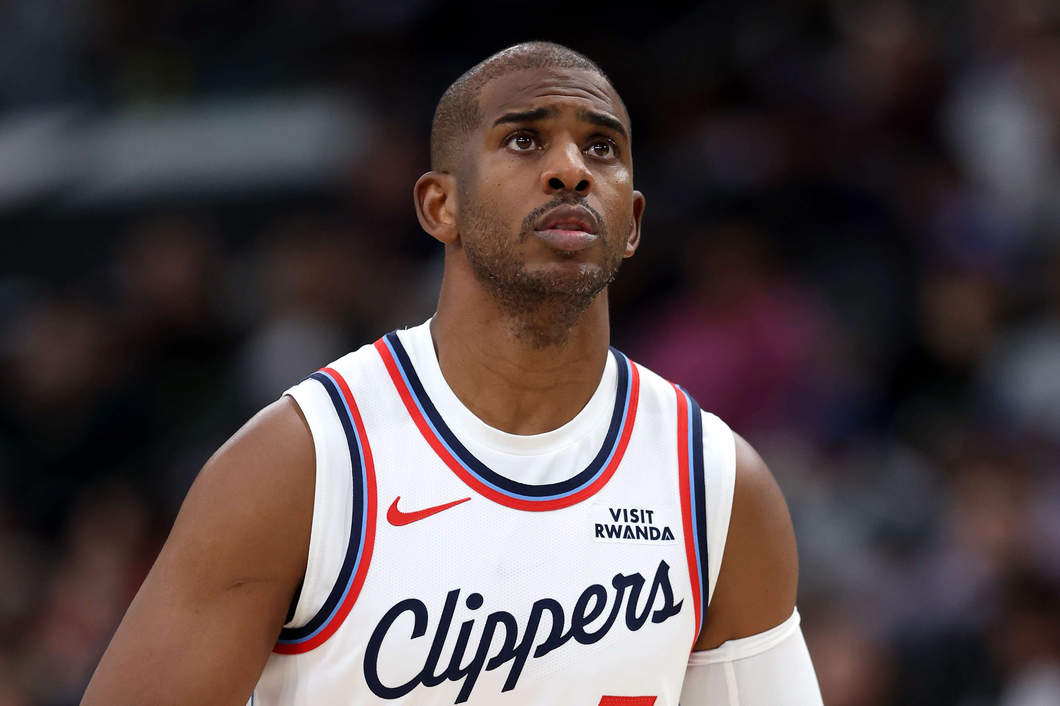 INGLEWOOD, CALIFORNIA – NOVEMBER 04: Chris Paul #3 of the Los Angeles Clippers looks on against the Oklahoma City Thunder at Intuit Dome on November 04, 2025 in Inglewood, California. NOTE TO USER: User expressly acknowledges and agrees that, by downloading and or using this photograph, user is consenting to the terms and conditions of the Getty Images License Agreement. (Photo by Luke Hales/Getty Images)