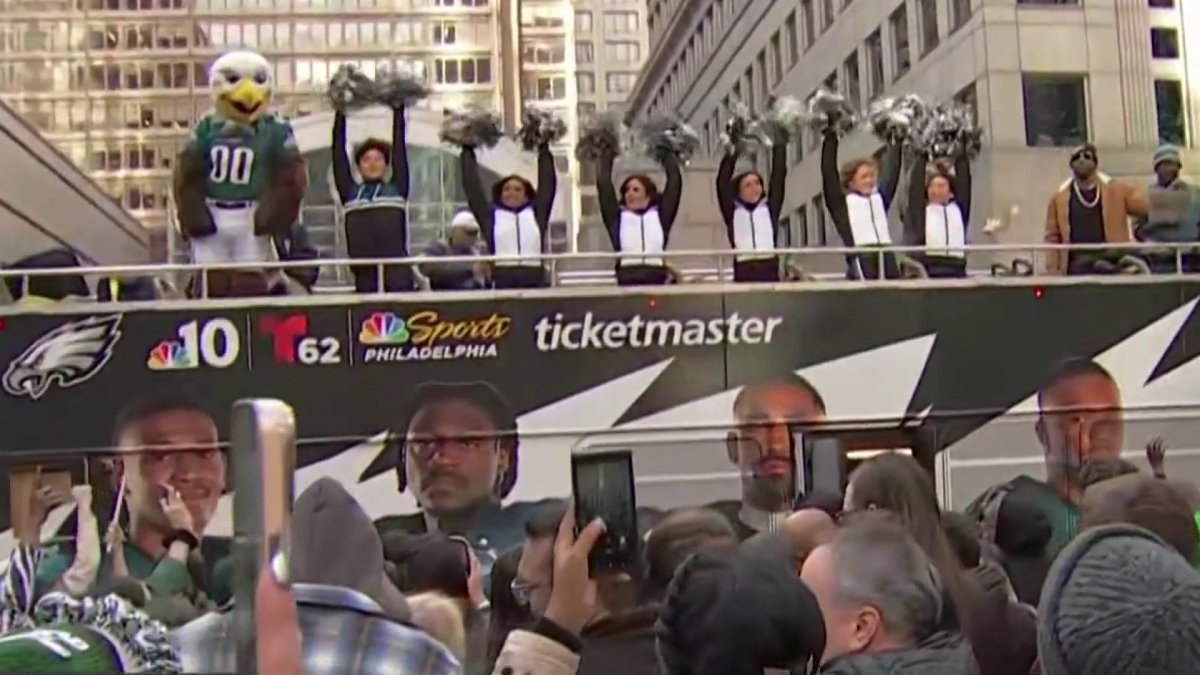 Fans gather for first stop of Eagles Road to Victory Bus Tour – NBC ...