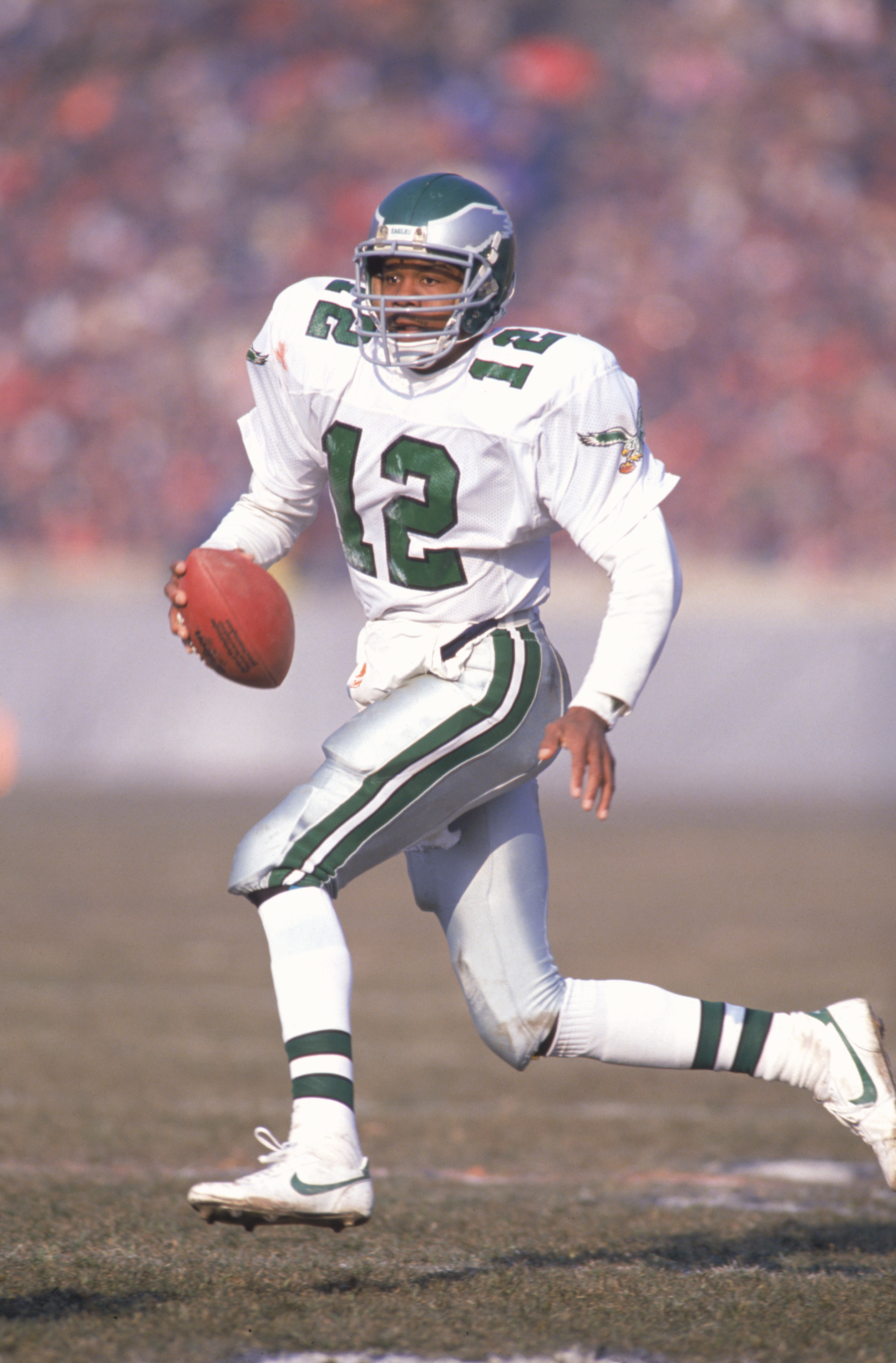 Remembering the biggest story at every Eagles training camp since 1986