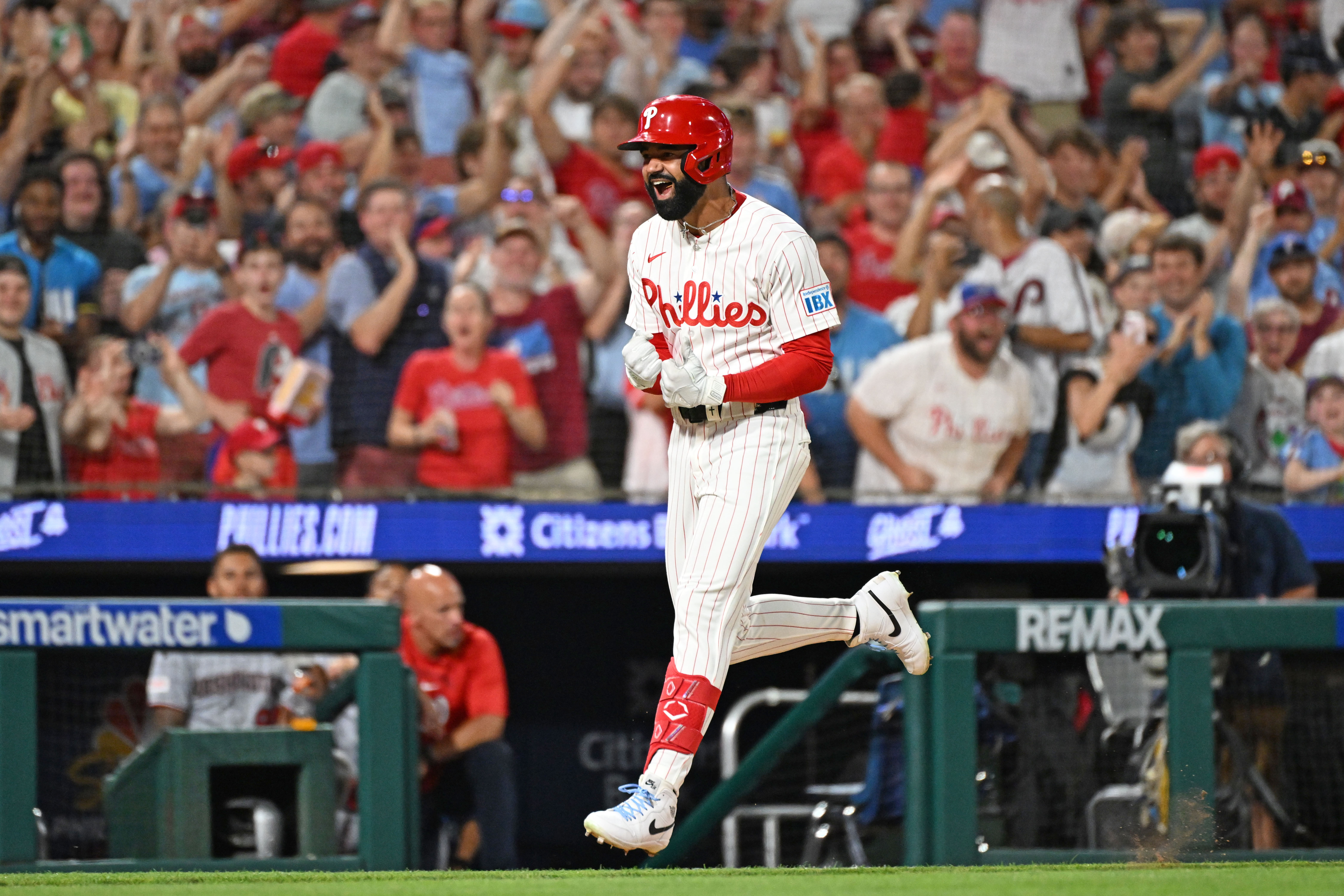 Thanks to an earlier trade, Phillies cap deadline day with a dramatic win