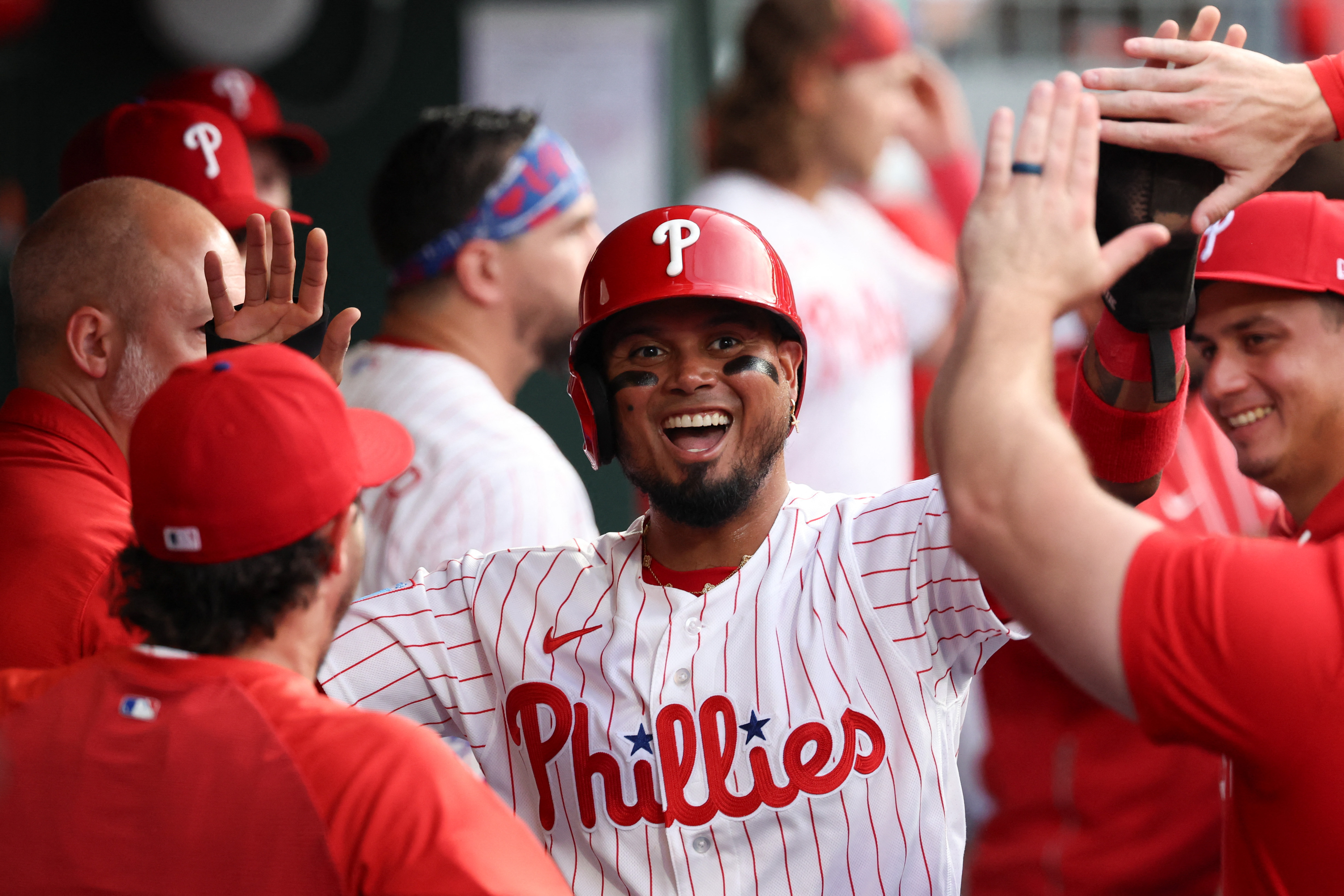 Philadelphia has a new fan favorite as Luis Arraez delivers big in debut