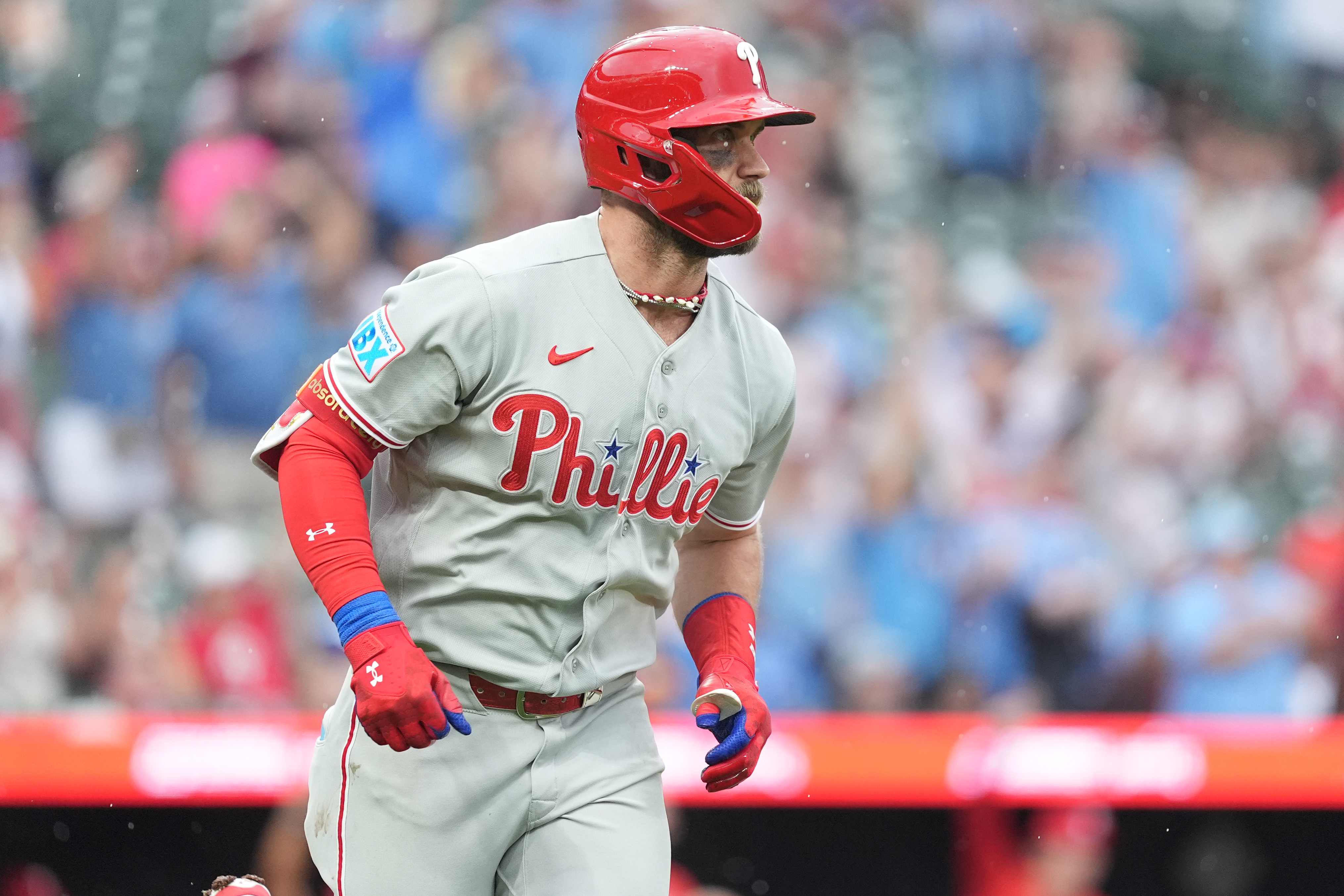 Phillies notes: Harper, dealing with ‘general soreness,' gets half a day off