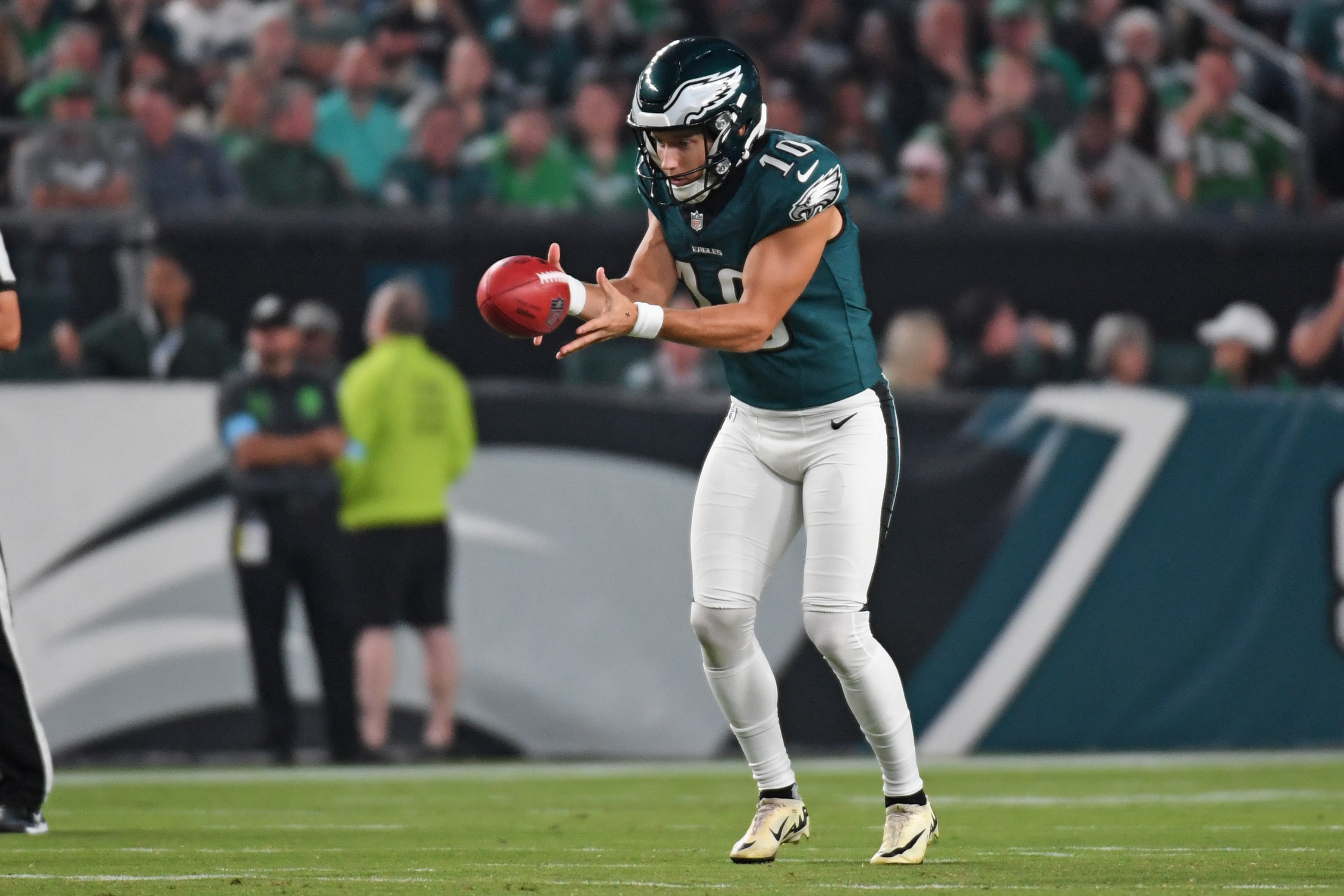 Braden Mann delivers on Eagles' historic offseason investment against Commanders