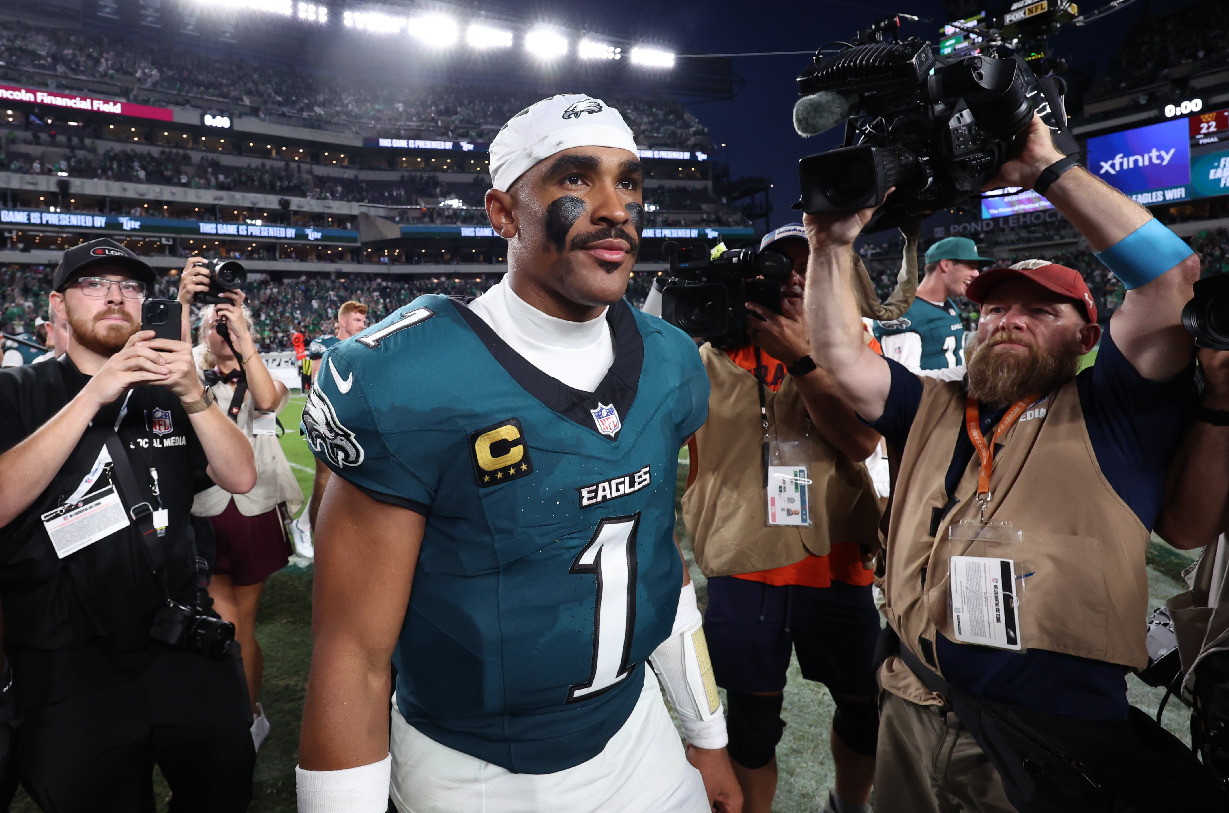 Roob's Stats returns with all the numbers and trends from the Eagles' opener