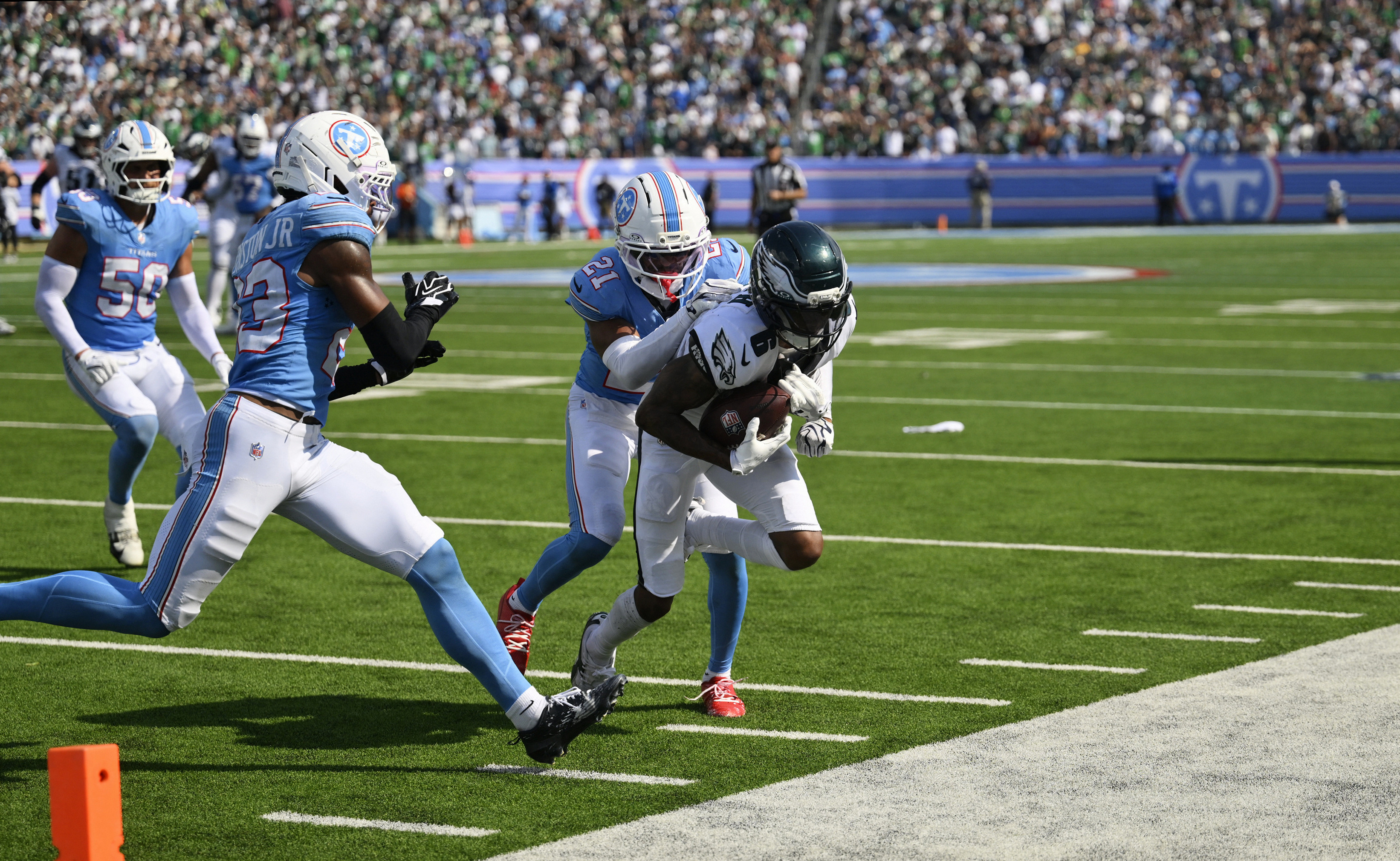 ‘I can be that guy:' DeVonta Smith dazzles in new role as Eagles' WR1