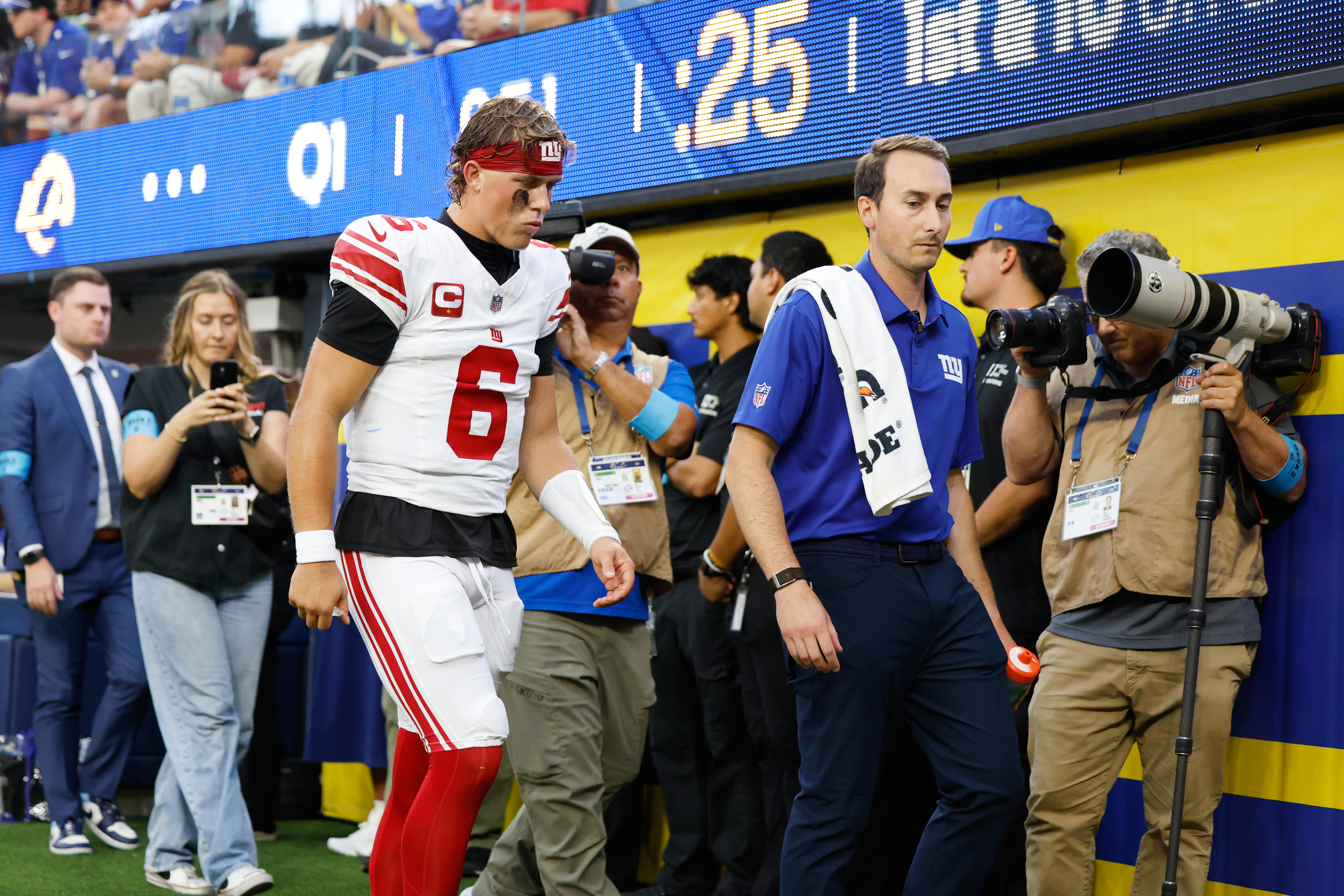 Giants QB Jaxson Dart out for season due to knee surgery: Reports
