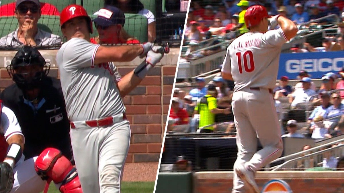 J.T. Realmuto crushes a two-run homer to give the Phillies the lead