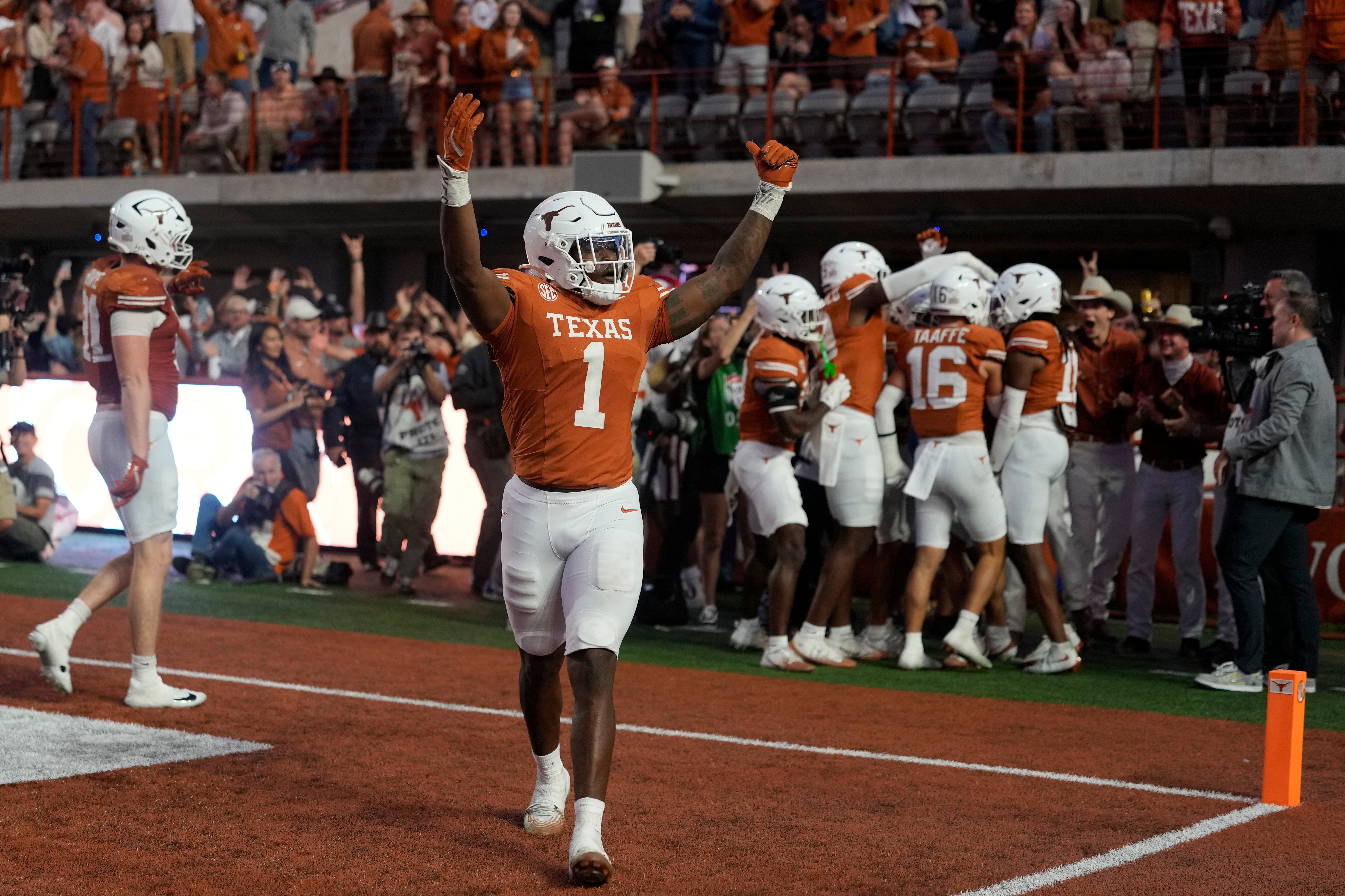 Four Dynamic edge rushers to know in the 2027 NFL Draft