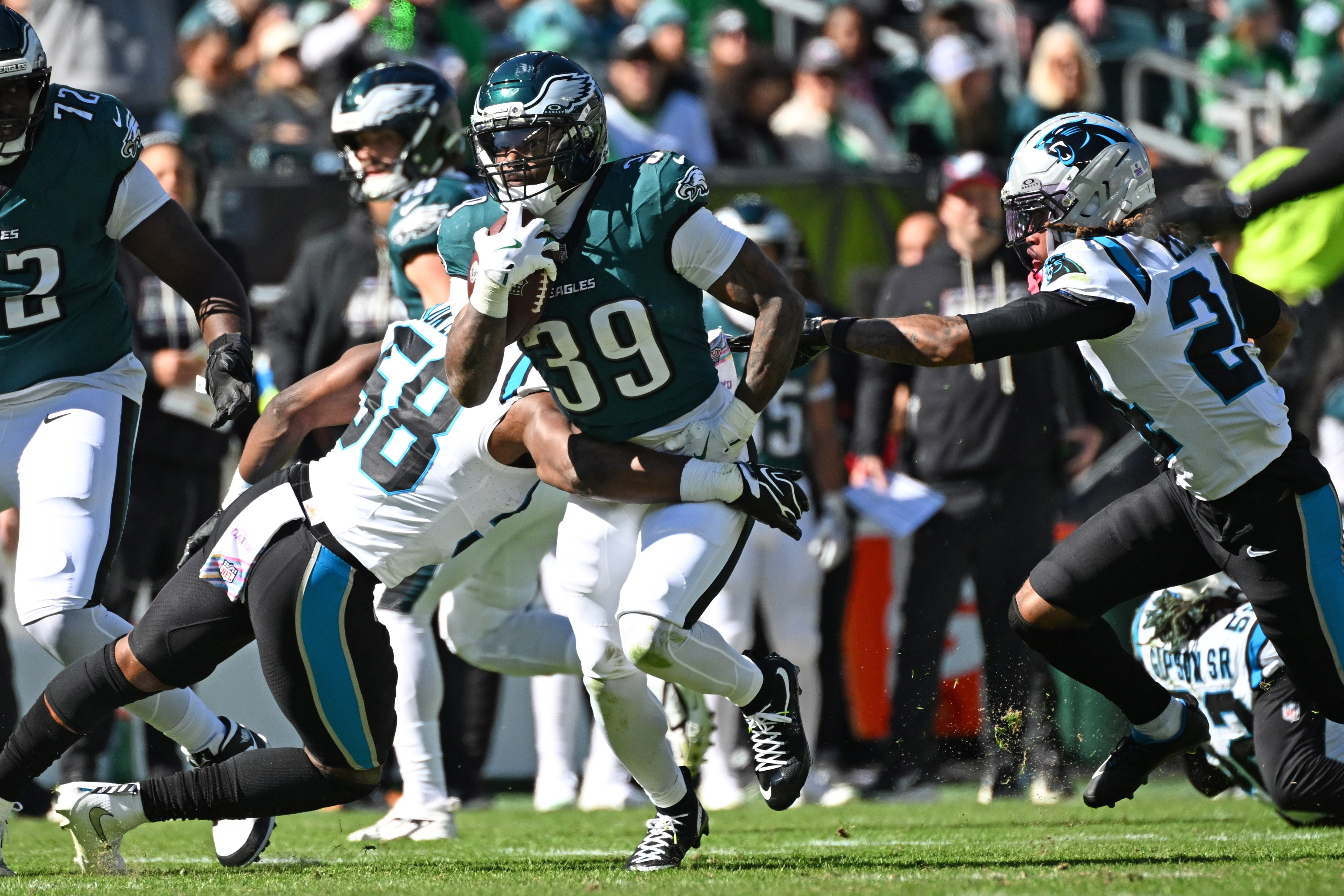 Eagles’ running game is setting records (but not good ones)